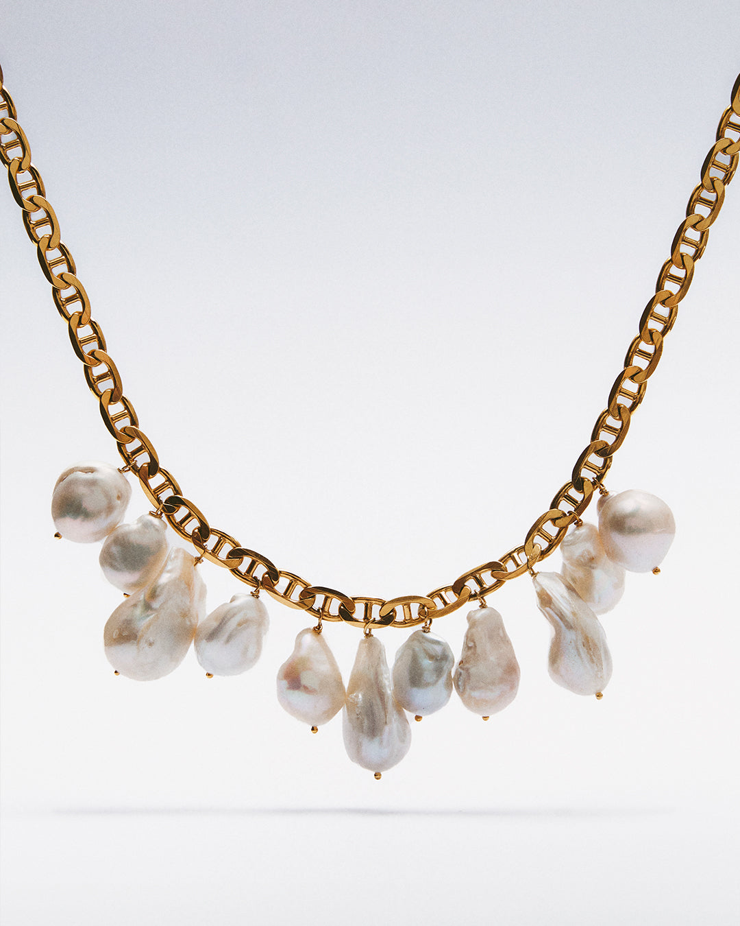 Nacha Pearl Choker