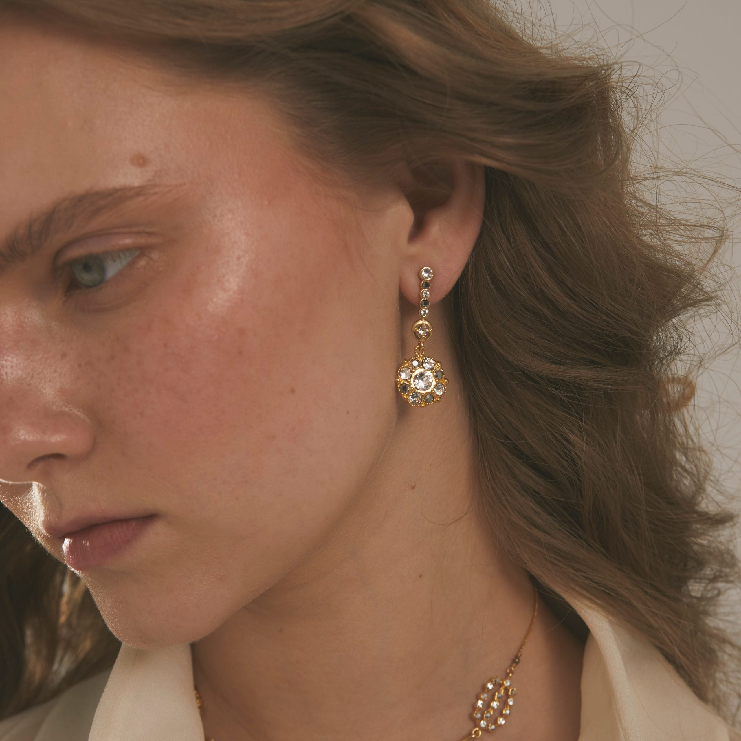 Vivien Short Earrings