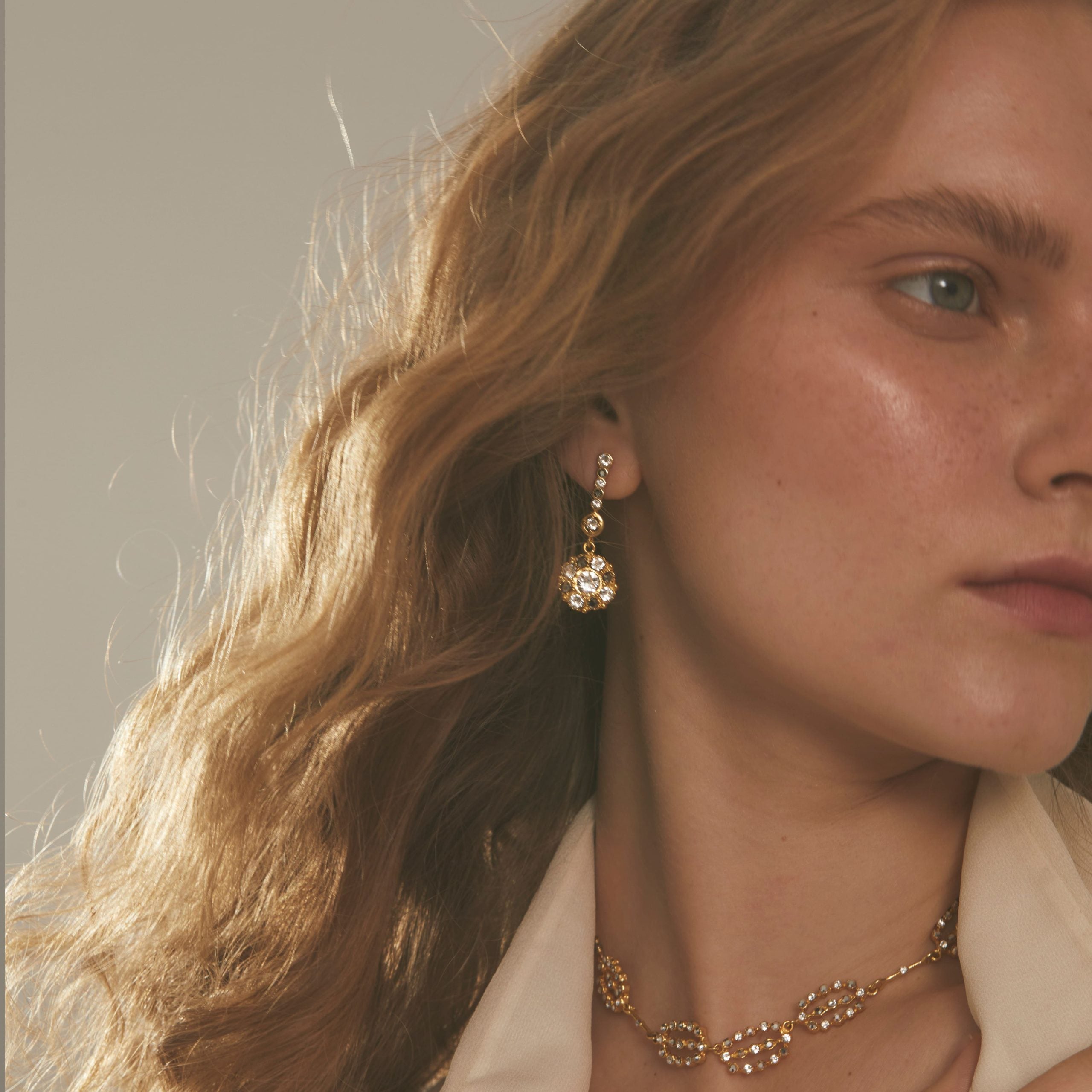 Vivien Short Earrings