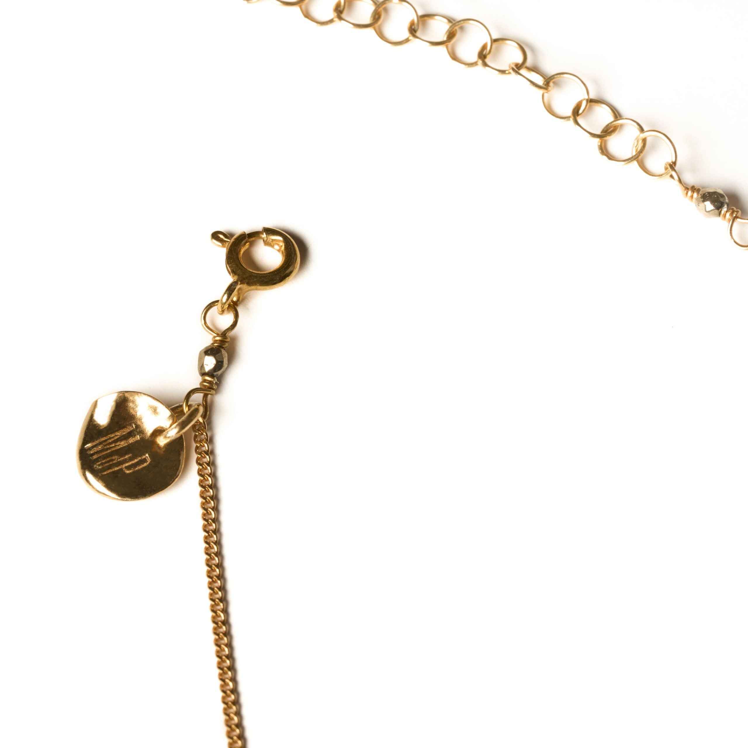 Rosette Choker
